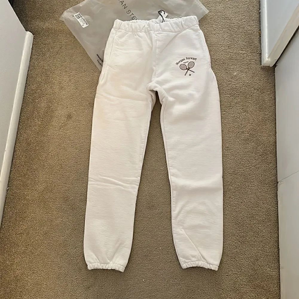 NWT white Morgan Stewart Sport Sweatpants Small
